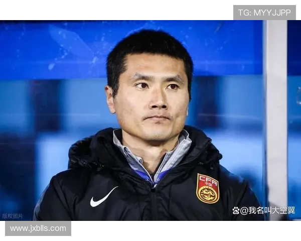 足球之夜深度讲述邵佳一再度闪耀绿茵赛场传奇人生篇章全景展开录